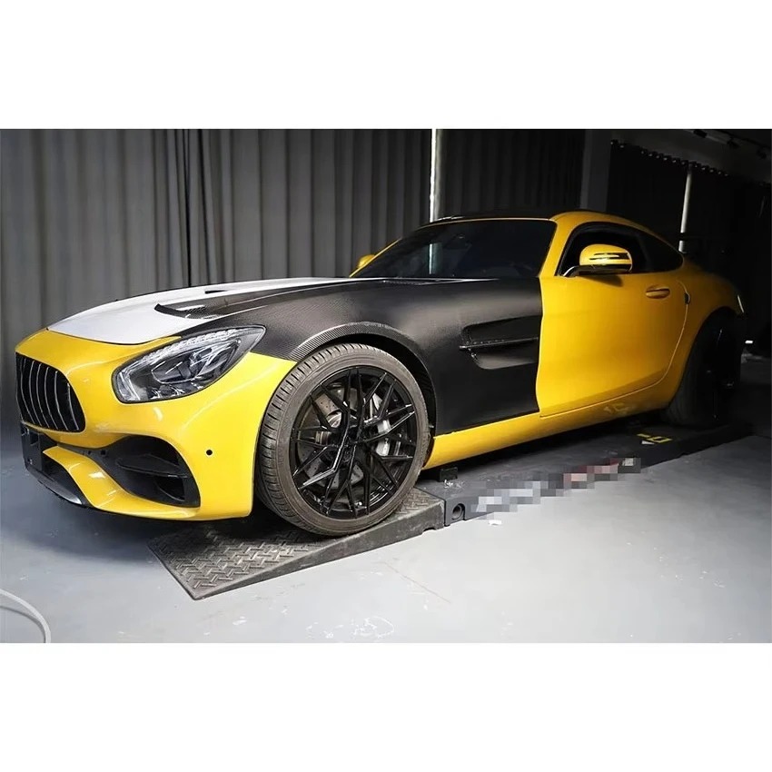 Upgrade Car Parts GTR Style Dry Carbon Fiber Fender Flares For GT GTS Body Kit